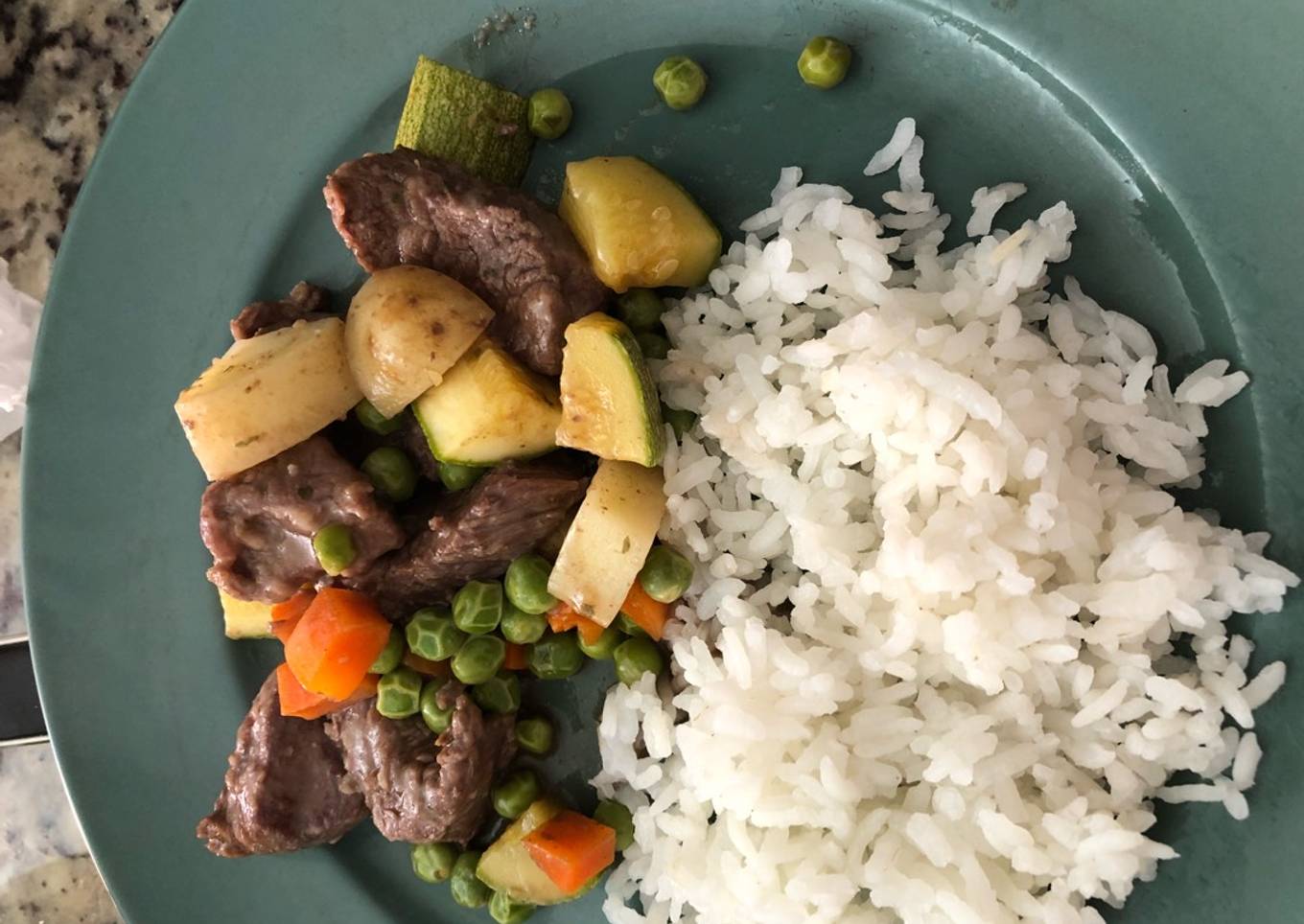 Guisado de res