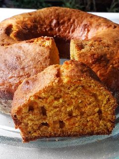 Una foto de Torta de zanahoria y naranja