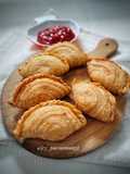 Karipap Kentang Ayam