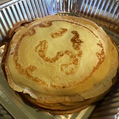 A picture of French crepes.