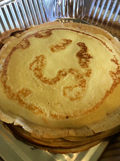 A picture of French crepes.