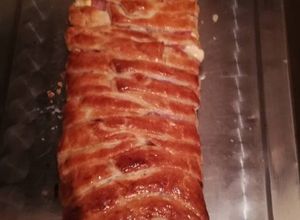 Foto principal de Trenza de hojaldre relleno salado