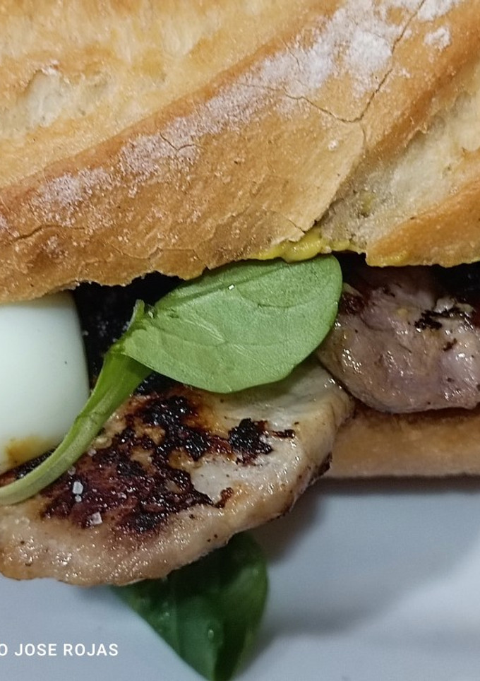 Una foto de Bocadillo de lomo