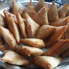 Chicken charcoal samosas A picture of Chicken charcoal samosas.