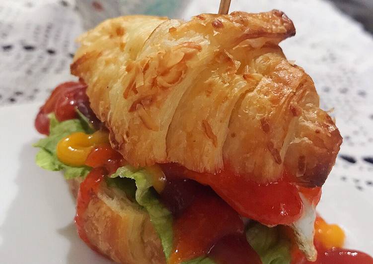 Mini Croissant Sanwich