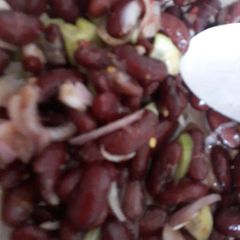 A picture of Beans Salad.