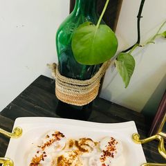 A picture of Dahi Phulkiyan.