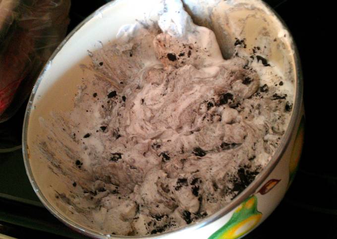 Tinklee's Oreo Delight