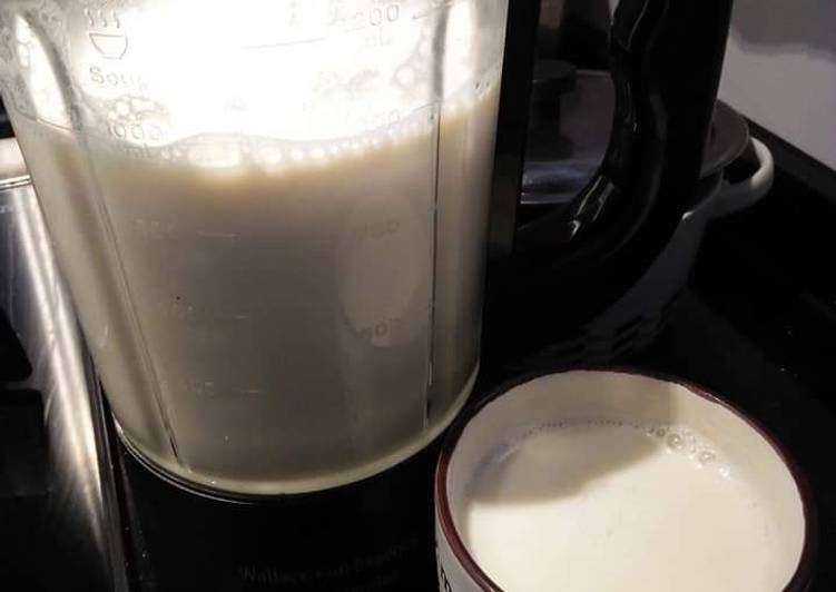 Steps to Prepare Homemade Home made soya bean milk