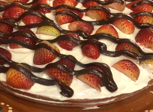 Una foto de Pastel de “galleta” con fresa
