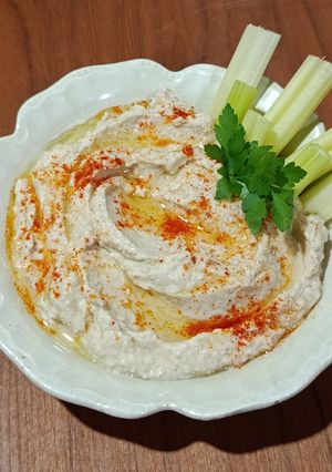 Una foto de Hummus de garbanzos - picoteo saludable