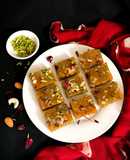 Nolen Gurer Karachi / Bombay Halwa (Halwa made of Date Palm Jaggery - Bong style)
