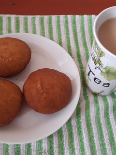 A picture of 1/2Donut+RosemaryTea #festivedishcontestkakamega#authormarathon#.