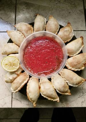 Una foto de Empanadas salteñas