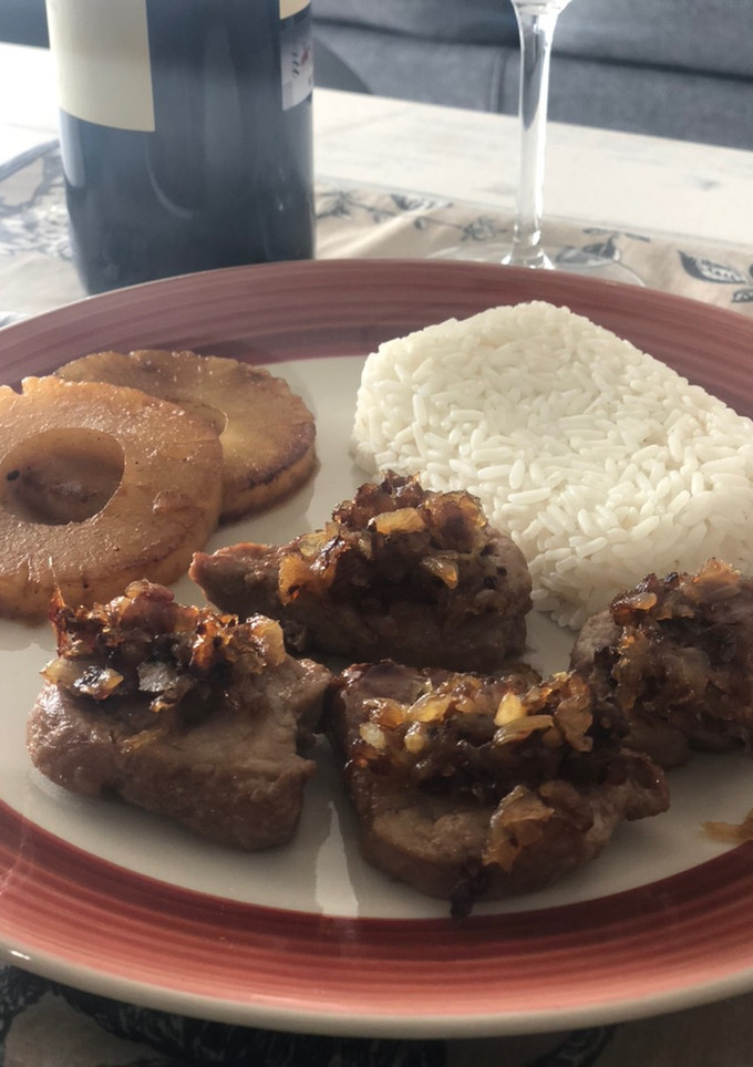 Una foto de Solomillo de pavo en salsa de piña y soja