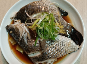 清蒸鱸魚 的食譜成品照片