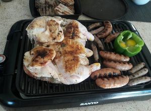 Una foto de Parrillada Argentina en grill eléctrico