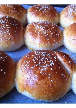 Hamburger zsemle recept fotója