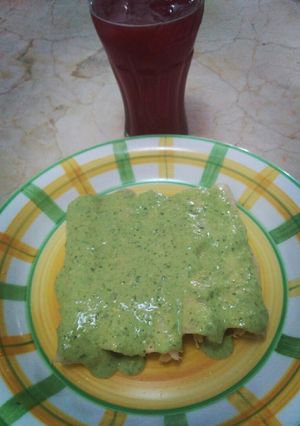Una foto de Enchiladas poblanas