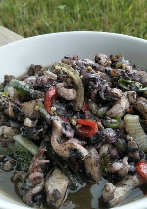 Foto resep Tumis Cumi Tinta Hitam Cabe Hijau