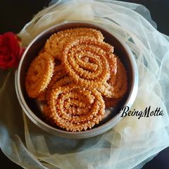 A picture of Wheat Chakli.