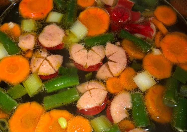 Resep Sop sayur dan sosis bumbu racik Anti Gagal