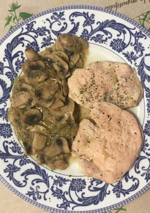 Una foto de Pavo con champiñones 🍄