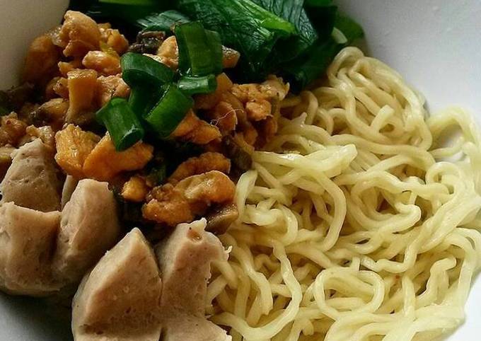 Resep Mie Ayam Jamur Oleh By Momkiki Cookpad