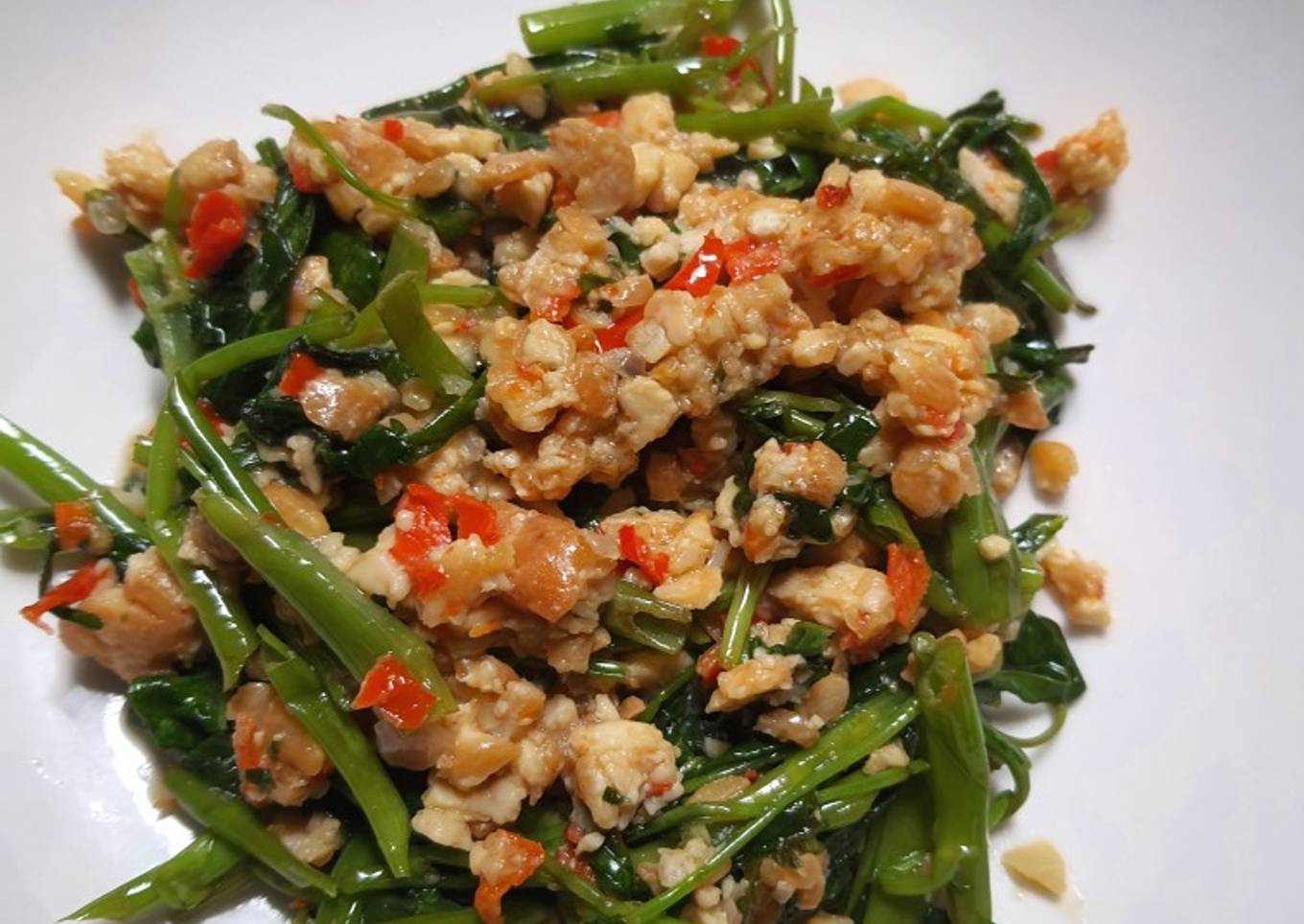 Tumis Kangkung Tempe