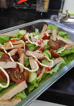 Hình của món Salad chả cá Lý Sơn.