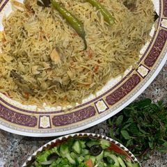 A picture of Afghani Chicken Pulao.