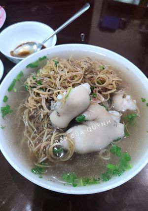 Hình của món Canh hoa chuối móng giò.