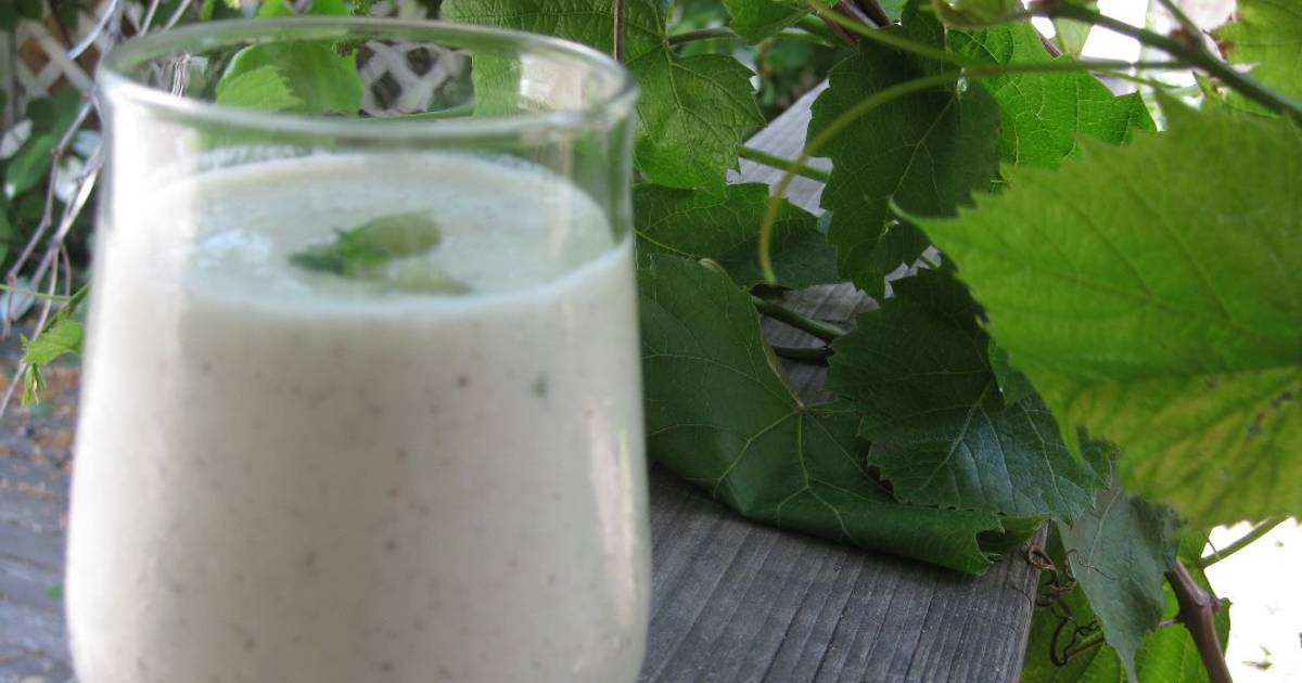 Kiwi & Yogurt Smoothie Recipe by Chezk Cookpad