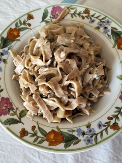 Foto di Fettuccine di castagne con funghi e gorgonzola