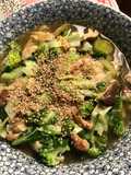Broccoli, shiitake and ginger broth - vegan