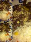 Carne y habichuelas enhuevadas
