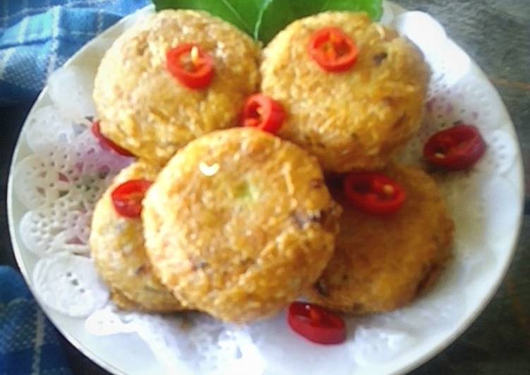 Resep Perkedel Kentang Kelapa Sangrai | Cara Bikin Perkedel Kentang Kelapa Sangrai Yang Lezat