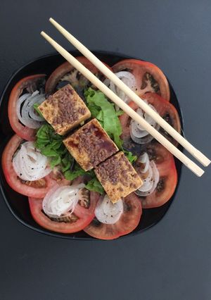Una foto de Ensalada de Tofu xie xie