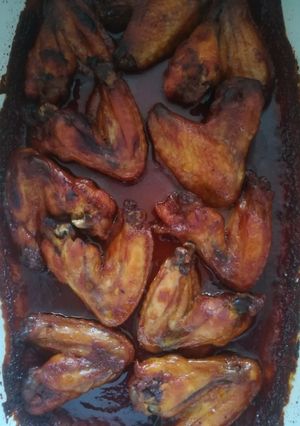 Mézes - BBQ szószos csirkeszárnyak recept fotója
