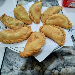 A picture of Veggie puffs.