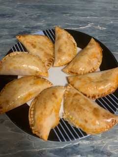 Una foto de Mini empanadas de atún al horno 👌
