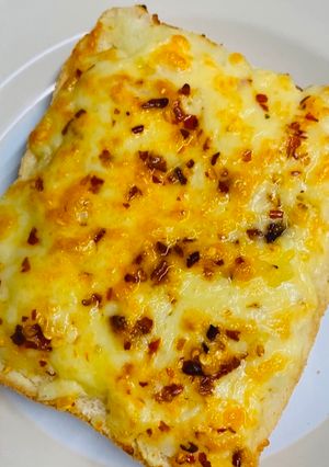 A picture of Mashed potatoes and cheese filled bread, cooked in air fryer #Christmasgift.