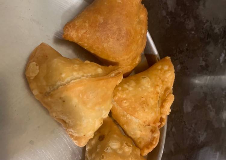 Recipe of Appetizing Samosa-aloo samosa | The Best Food|Easy Recipes for Busy Familie