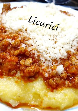 O poză a rețetei Polenta alla bolognese.
