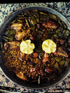 Una foto de Paella valenciana