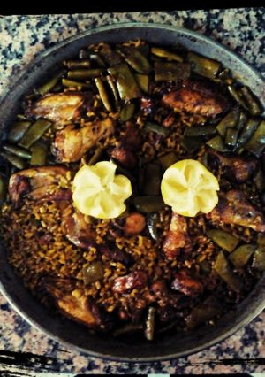 Una foto de Paella valenciana