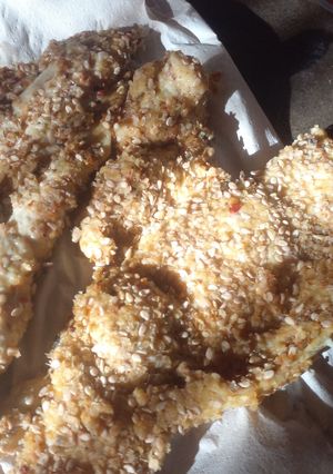 Una foto de Milanesa de Pavo rebozada en Germen y Sésamo con Wasabi