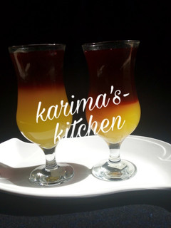 A picture of Hibiscus pineapple mocktail.