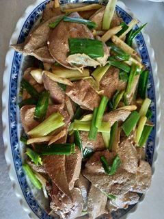 A picture of Stir-Fried Pork Liver.