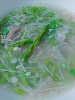 Hình của món Súp cua măng tây.